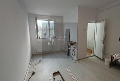 Garsonieră nedecomandată în Apărătorii Patriei