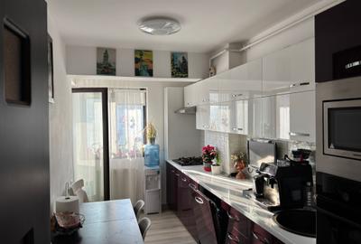 Apartament 3 camere decomandat, mobilat-Militari Residence-Comision 0%