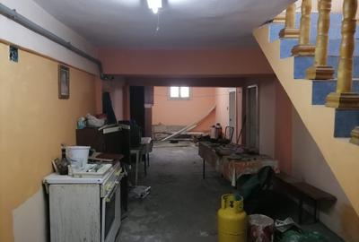 Vila S+P+1, cu teren mare, situata central in Eforie Sud, ideal pensiune. - 17