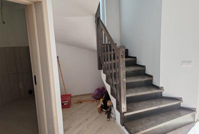 Casa 4 camere libera la vanzare SANPETRU - iesirea spre Harman - 8