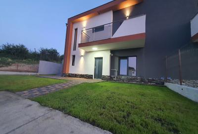 Vila tip Duplex de vanzare finalizat cu teren 400mp - 5