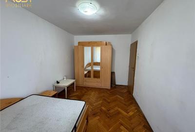 Apartament cu 3 camere decomandat în Grigorescu
