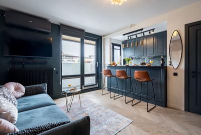 O Vacanță Permanentă în Inima Capitalei, Magheru/Bălcescu - 14