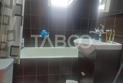 Apartament 65 mp 3 camere decomandate balcon Pet Friendly Valea Aurie - 11