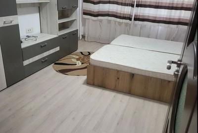 GARSONIERA GIURGIULUI,BUCATARIE ICNHISA, MOBILATA/UTILATA, CURATA - 1