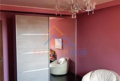 Vanzare apartament 3 camere zona Rahova-Soseaua Alexandriei - 2
