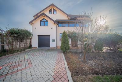 Casă cu 6 camere în Pipera