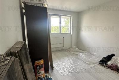 Apartament de 3 camere, decomandat,  renovat complet ,Drumul Taberei, 4 minute d - 4