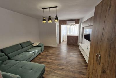 Garsonieră modernă, decomandată, etaj 7, Titan