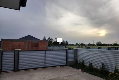 Casa 3 camere Crevedia - 1