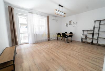Apartament cu 2 camere decomandat în Central