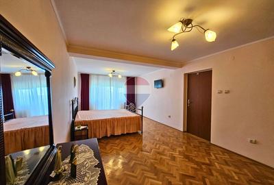 Vila tip duplex Banesti, 341 mp utili, garaj, vedere Caraiman - 10