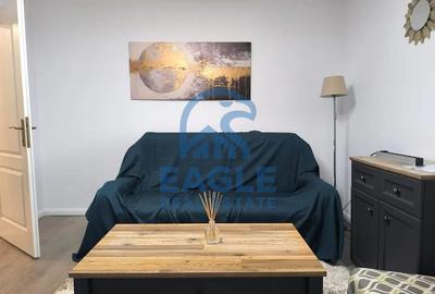 Apartament cu 2 camere semidecomandat, mobilat în Tomis Nord