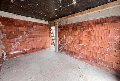 Casa cu 4 camere 2 bai si teren de 230 mp Selimbar - 20