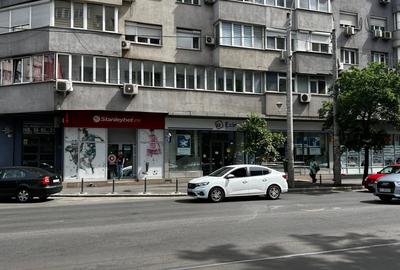 Spațiu comercial, 228 mp în P-ța Victoriei