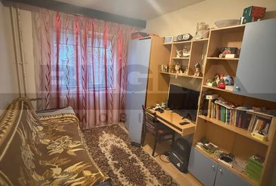Apartament 3 camere, 50 mp, boxa, zona Aleea Retezat - 4