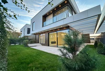 Casă individuală cu 5 camere în Pipera