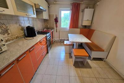 ETAJ 3! Apartament 4 camere 89mp 2 bai, Cug, CT + AC, decomandat - 1