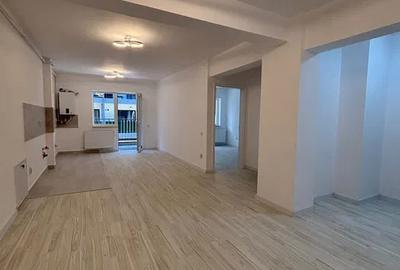 Apartament cu 2 camere semidecomandat în Florești