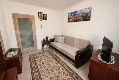 Apartament de 3 camere, 71 mp, zona Nicolina 1 - 3