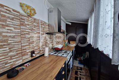 Apartament de vanzare 3 camere balcon mobilat totul nou Mihai Viteazul - 4