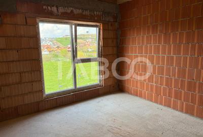 Casa tip duplex 5 camere 3 bai  curte libera 262 mp  Sura Mare Sibiu - 9