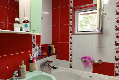 Apartament 3 camere,decomandat,parter+curte interioara, zona Progresu - 16