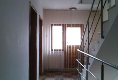 Casa 6 camere - cazare 12 persoane, Nord - 5