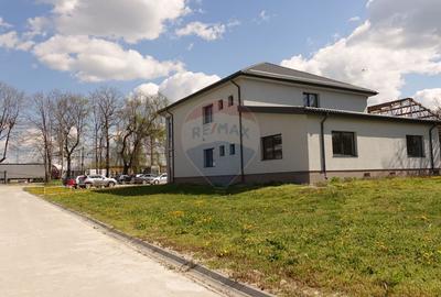 Clădire 8 camere, teren 5177 mp – firmă / azil / cazare muncitori - 1
