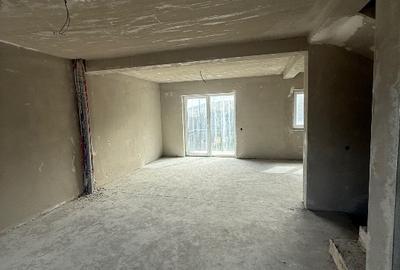 Duplex/casă înșiruită de vânzare - 3