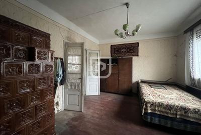 De vanzare casa cu anexe - 2507 mp Manastirea Humorului - 11