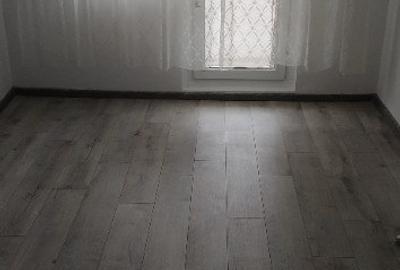 Garsonieră decomandată în Astra