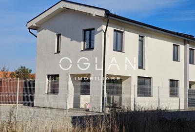 Casă cu 4 camere în Șelimbăr