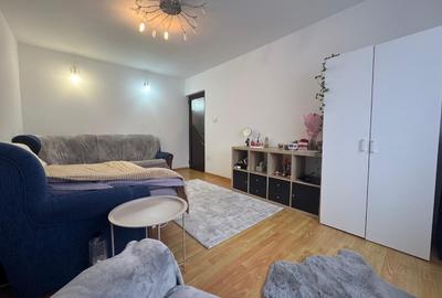 Apartament cu 3 camere decomandat, mobilat în Păcurari