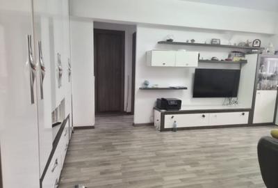 Decebal-Bulevardul Decebal-apartament 3 camere - 2