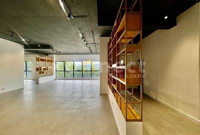 Spatiu comercial de vanzare cu preluare de chiriasi - 1