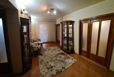 Vand apartament 3 camere suprafata mare - 5