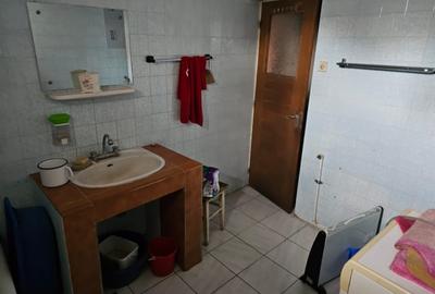 Casă + teren 261 mp, Sector 4 – locuibilă acum sau ideală de construit - 10