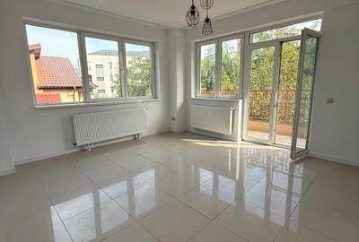 Apartament cu 2 camere decomandat în Văcăresti