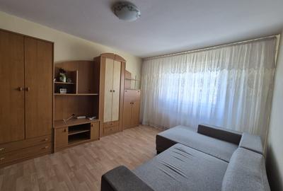 Apartament cu 2 camere semidecomandat în Pantelimon