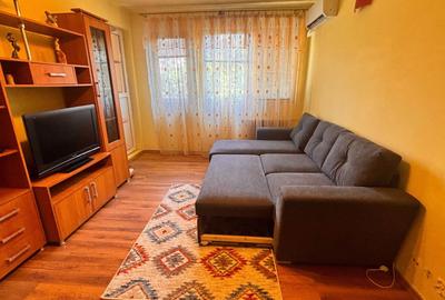 Apartament cu 2 camere semidecomandat în Gorjului
