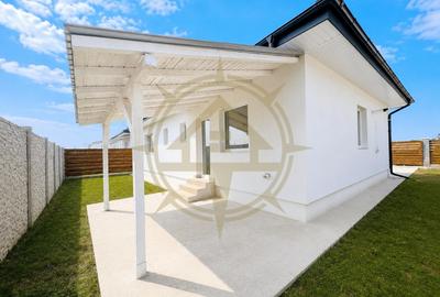 Casă cu 4 camere în Crevedia
