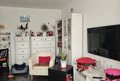 Apartament cu 2 camere decomandat, mobilat în Tomis II