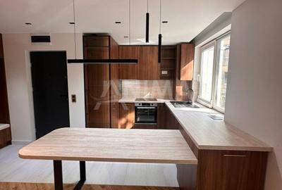 Apartament 2 camere, renovat integral, Piața Mihai Viteazu, Etaj 1 - 3