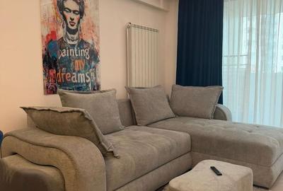 Apartament cu 3 camere semidecomandat, mobilat în Pipera