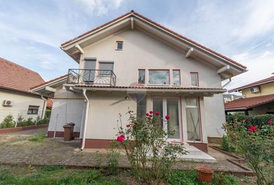 Casa individuala de vanzare 153 mpu,  central Ploiești, curte, garaj - 1