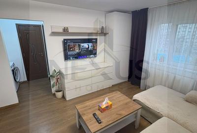 Apartament cu 2 camere semidecomandat, mobilat în Brâncoveanu