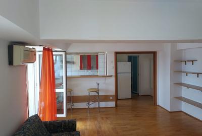 Bd Unirii Rond Alba Iulia - garsoniera dubla, 50 mp, centrala proprie, 430 euro - 5