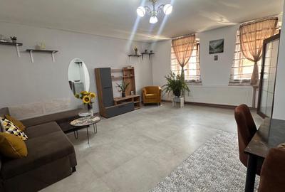 Apartament cu 2 camere în Orașul de Jos