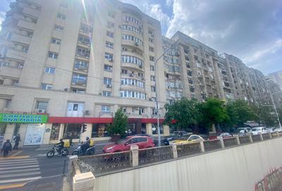 Spațiu comercial, 66 mp în P-ța Victoriei